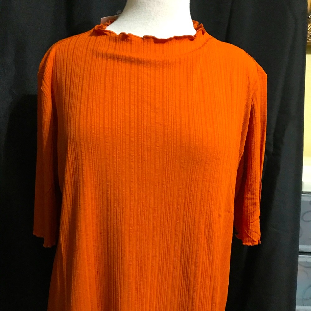 Ribbed ruffle Trim Top